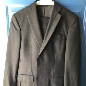 Brooks Brothers grey "346" suit size 39R / 28" inseam